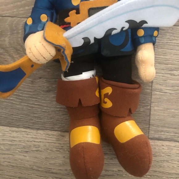 DISNEY Captain Jake Neverland Pirate EUC - Picture 3 of 8